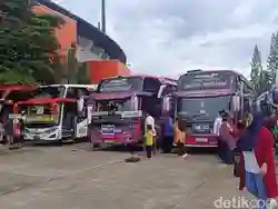 Pemkab dan Polres Bogor Memfasilitasi 1.600 Warga untuk Mudik Gratis